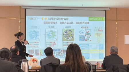 <br>          ▲“布上丹青”项目现场展示<br><br>        