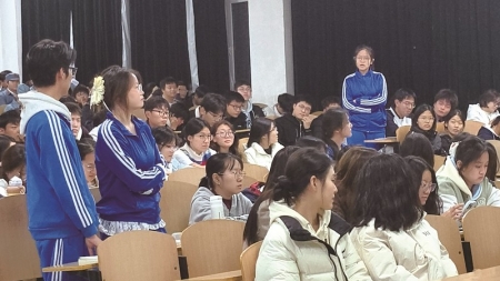 <br>          ■展演采用“青年演、青年看、青年悟”的模式<br>■供图/河北科技大学文法学院<br><br>        