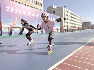 <br>          ■比赛现场 ■图片来源/唐山教育发布微信公众号<br><br>        