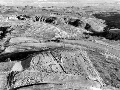 <br>          ■河北张家口市郑家沟红山文化遗址1号积石冢（资料照片）<br><br>        