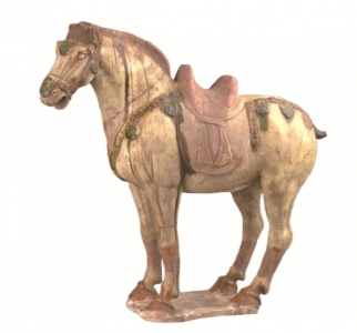 <br>          ◆巩县窑三彩马（唐）<br><br>        
