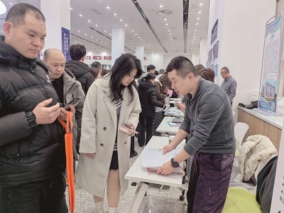 <br>          ■石家庄市2026年春风行动暨就业援助季专场招聘会现场<br><br>        