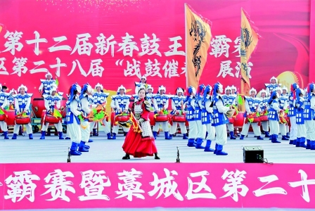 <br>          ■石家庄第十二届新春鼓王争霸赛表演现场<br><br>        
