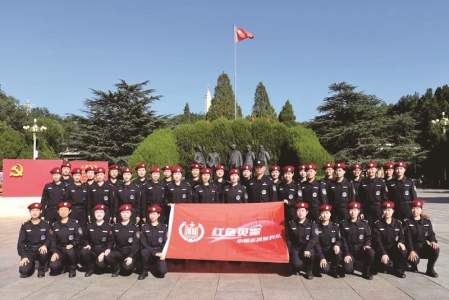 <br>          ■石家庄市公安局巡警特警支队女子勤务大队 ■供图/河北省公安厅<br><br>        