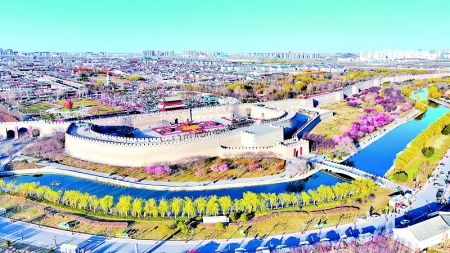 <br>          ■3月19日拍摄的正定古城南城门<br><br>        