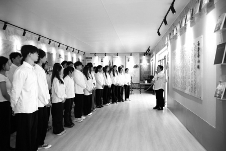 <br>          ■教学现场 ■供图/保定理工学院<br><br>        